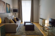 Apartamento em Madrid - Downtown Madrid centro Cibeles M (LM7)