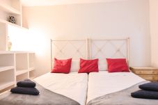 Apartamento em Madrid - GARDEN House Downtown MADRID CENTRO-IFEMA-AEROPUERTO. 2 ROOMS 6 PAX GARDEN