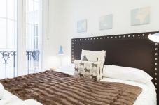 Apartamento em Madrid - Apartment Madrid Downtown Puerta del Sol M (PRE3C)