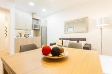 Apartamento em Madrid - Modern Madrid Downtown Puerta Del Sol M (PRE3B)