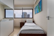 Apartamento em Rio de Janeiro - Atraente na Barra da Tijuca com vista | AS1602