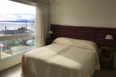 Apartamento em San Carlos de Bariloche - Dto Araucaria con espectacular vista al lago 