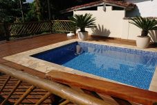 Casa em Ilhabela - Casa com piscina e lazer completo em Ilhabela/SP