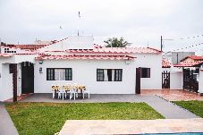 Casa em Itanhaém - Chácara próx a praia com piscina em Itanhaém/SP