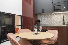 Apartamento em Madrid - Nuevo Dúplex -  Centro Chamberí - 2 dorm - 2 baños. 