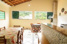 Casa em Ubatuba - Incrível casa com churrasqueira em Ubatuba/SP