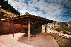 Casa em Joanópolis - Chácara c piscina e vista para Cach. dos Pretos/SP