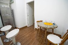 Apartamento em Rio de Janeiro - Urq101| Studio compacto no Leblon