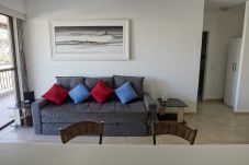 Apartamento em Rio de Janeiro - LUC113| Flat na praia da Barra com piscina e sauna