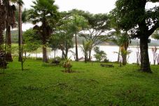 Casa em Betim - Chácara com Wi-Fi de frente à lagoa em Betim/MG