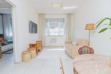 Apartamento em Rio de Janeiro - JUL1001 | Apartamento Funcional Perto da Praia