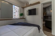 Apartamento em São Paulo - OF0606  Oscar freire com piscina e academia