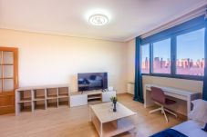 Apartamento em Madrid - Amplio y luminoso ap. Orcasitas BEA25