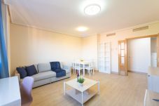 Apartamento em Madrid - Amplio y luminoso ap. Orcasitas BEA25