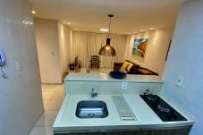 Apartamento em João Pessoa -  Luxor Cabo Branco| Com varanda ,Beira-Mar,Praia,Wi-Fi