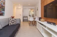 Apartamento em Rio de Janeiro - Mitre406| Apartamento moderno no Leblon!