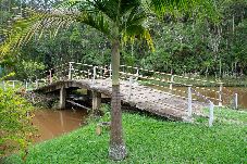 Casa em Natividade da Serra - Chácara à beira do lago em Natividade da Serra/SP