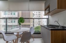 Apartamento em São Paulo - WEB710 Apartamento ao lado da Puc