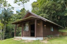 Chalé em Rio do Sul - Chalé com Wi-Fi, vista p o lago em meio a natureza