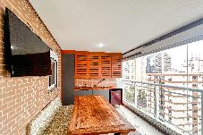 Apartamento em Santos - Apto a 450m da Praia em Pompéia - Santos/SP