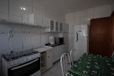 Apartamento em Praia Grande - Ótimo apto a 220m da Praia da Guilhermina/SP