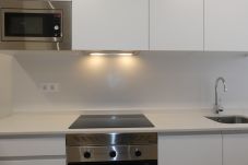 Apartamento em Madrid - M (LUN15) Apartamento de 2 Dormitorios en Suite cerca de Gran Vía