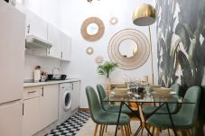 Apartamento em Madrid - M (CER82º) Vive la vida madrileña! Acogedora vivienda de 2 dormitorios a solo unos minutos de Puerta del Sol en Madrid