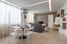 Apartamento em Rio de Janeiro - Refúgio moderno no coração da Glória | CDL1004 Z5