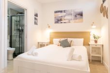 Apartamento em Madrid - Bonito apartamento de un dormitorio con patio GAN5C