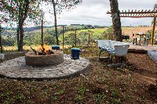 Chalé em Ibiúna - Cabana com jacuzzi e churrasqueira - Ibiúna/SP