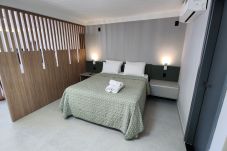 Apartamento em João Pessoa - URBAN 750 TAMBAU Flat | Studio Deluxe Queen Bed