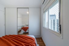 Apartamento em São Paulo - PG225 Apto 2 Quartos em frente  hosp 9 de julho e Sírio