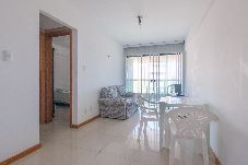 Apartamento em Salvador - Apto c vista à 350m da Praia de Armação -Salvador 