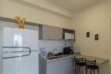 Apartamento em São José dos Campos - Apto moderno com churrasqueira e piscina no centro