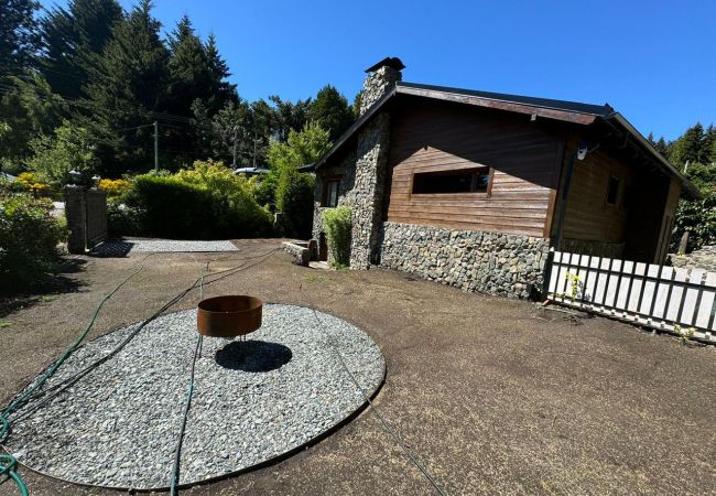 Casa em San Carlos de Bariloche - Linda casa a 300 metros da praia.