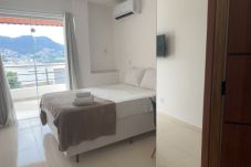 Apartamento em Angra dos Reis - Flat com vista para o Mar no Marinas II