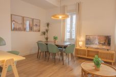 Apartamento em Madrid - Elegancia Urbana en el Corazón de Retiro