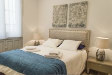 Apartment in Madrid - Apartment Madrid Downtown Puerta del Sol M (PRE2A)