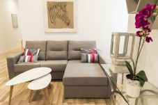 Apartment in Madrid - Apartment Madrid Downtown Puerta del Sol M (PRE2A)