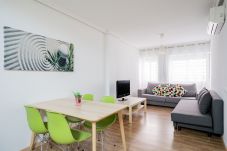 Apartment in Madrid - Downtown Madrid North Barrio del Pilar M (SAR28)