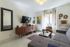 Apartment in Madrid - Apartment Madrid Downtown Tribunal-Malasaña-Chueca M (EST8)