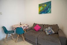 Apartment in Rio de Janeiro - PLA618| Studio na quadra da praia de Copacabana