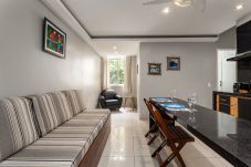 Apartment in Rio de Janeiro - 4 minutes from Copacabana beach | JN301