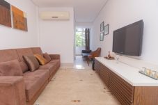 Apartment in Rio de Janeiro - MTR405| Aconchegante 2 quartos no Leblon