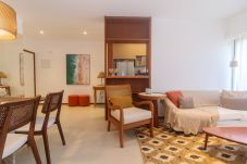 Apartment in Rio de Janeiro - Lira602 | Leblon 2 qtos, vista Cristo e 2 Irmãos