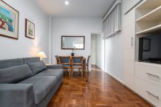 Apartment in Rio de Janeiro - 8 minutes from Leblon beach | DFA608