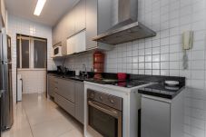 Apartment in Rio de Janeiro - For families, 3 minutes from Copacabana beach | SL501