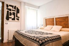 Apartment in Madrid - M (PEZ11)