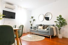 Apartment in Madrid - Two-bedroom apartment with Terrace in the Heart of Malasaña ECL4ºA