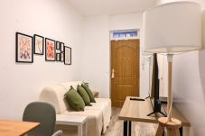 Apartment in Madrid - Cozy two-bedroom apartment on Av. Albufera